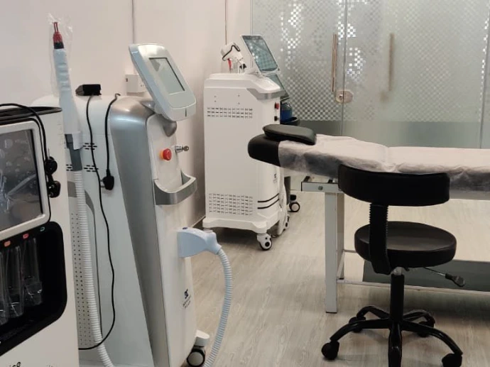 I-Skins clinic, kamothe navi mumbai
